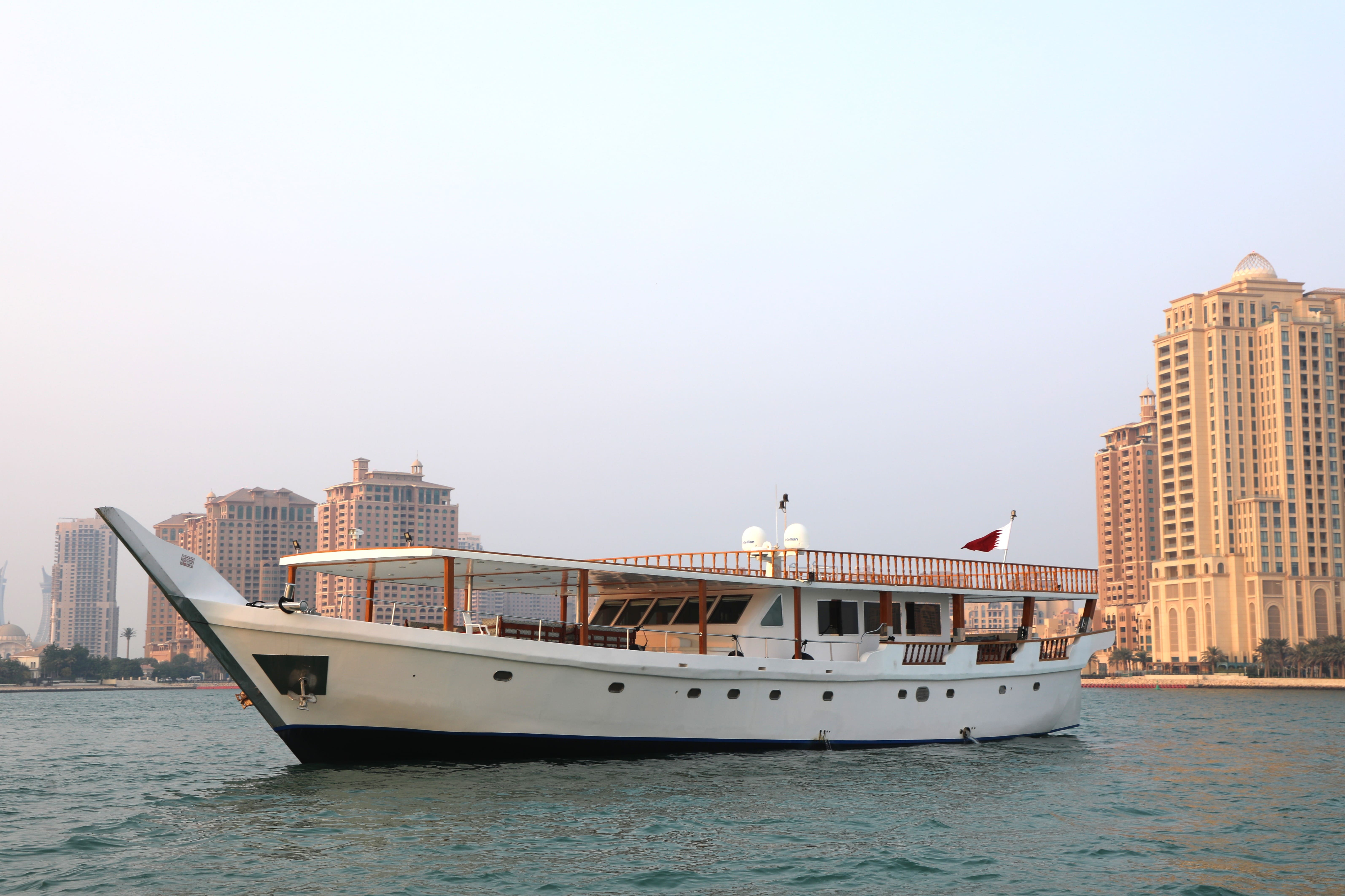 Fiber Dhow 110