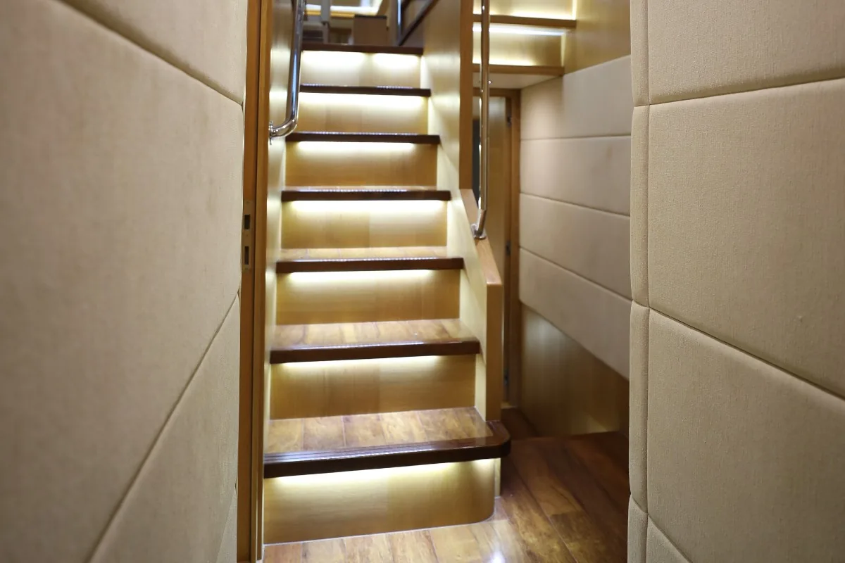 MAJESTY 70