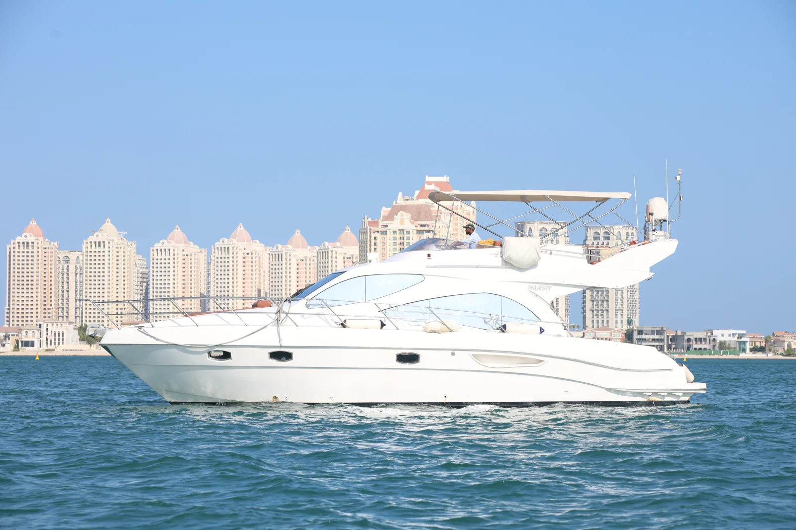 2008 Majesty 44 Motor Yacht