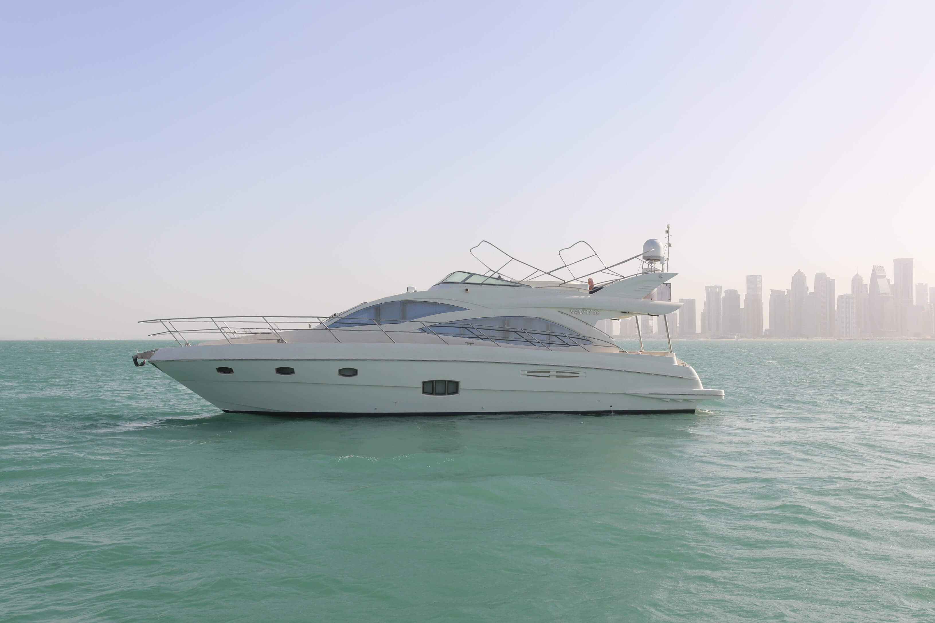 Majesty 56 Flybridge